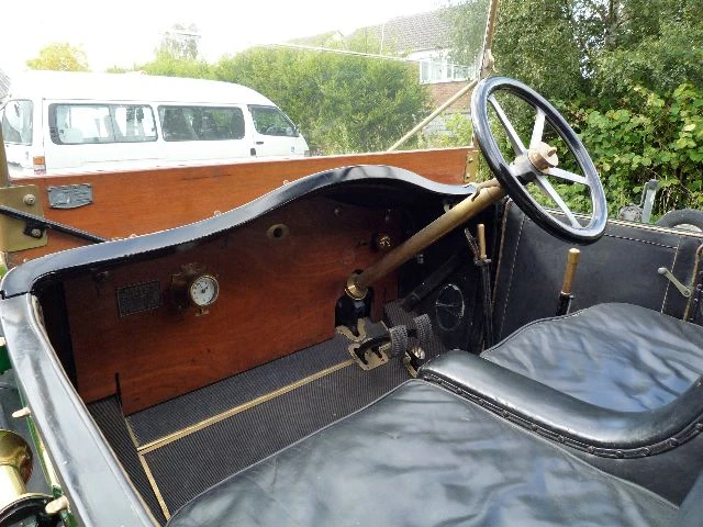 1912 Renault - Image 2 of 12