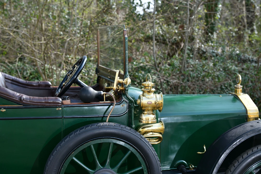 1912 Rover - Image 2 of 31