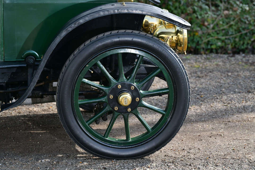 1912 Rover - Image 3 of 31