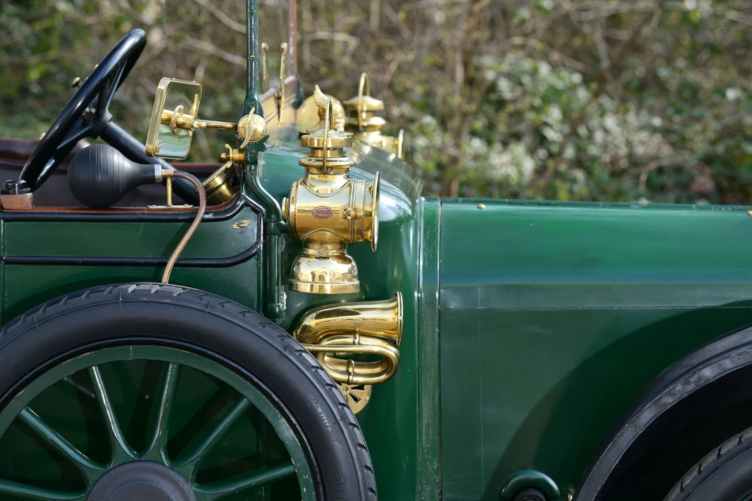 1912 Rover - Image 4 of 31