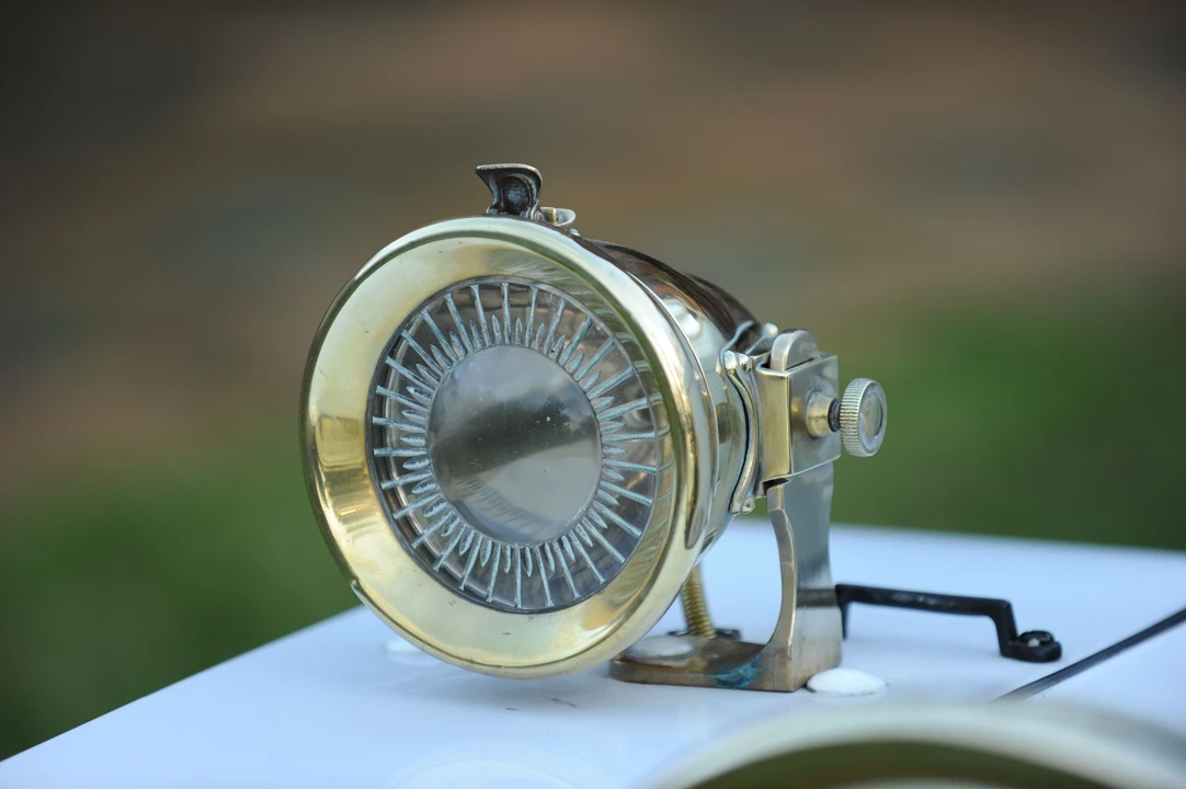 1913 Daimler - Image 3 of 13