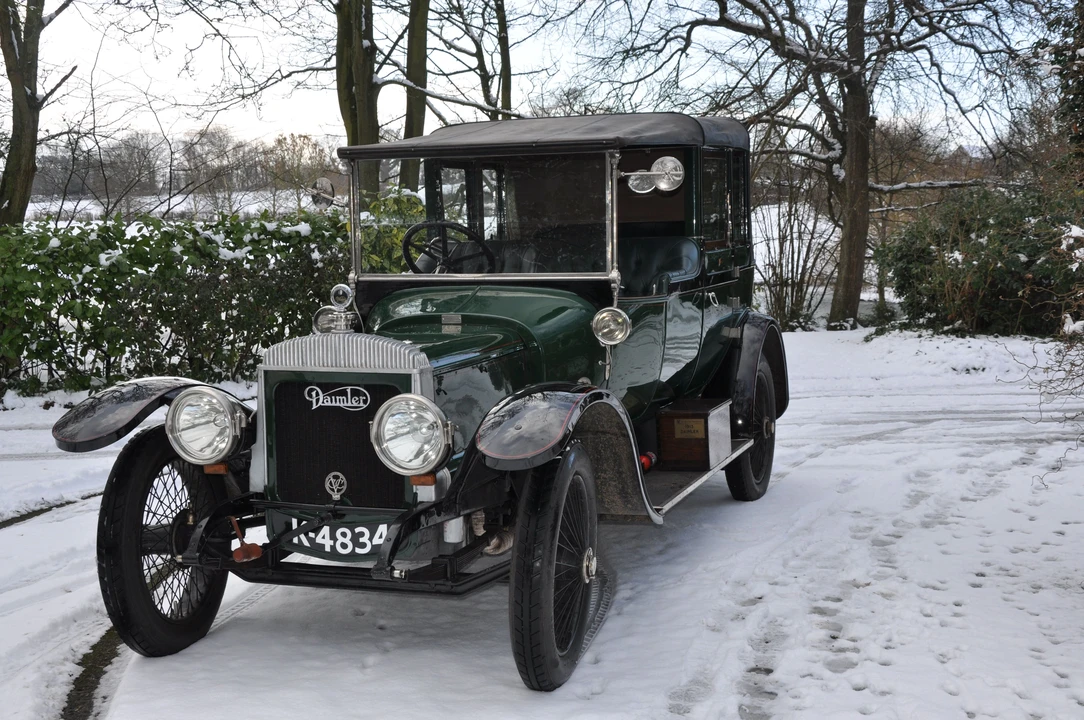 1913 Daimler - Image 8 of 9