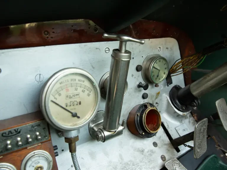 1913 Daimler - Image 20 of 31