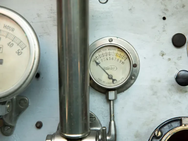 1913 Daimler - Image 22 of 31