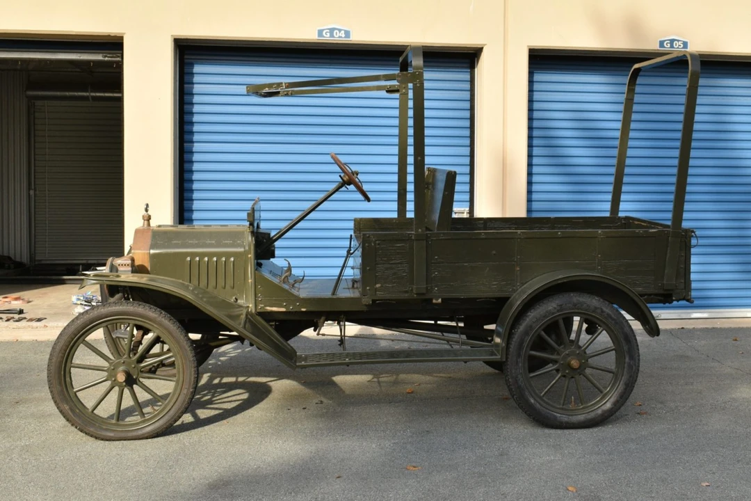 1913 Ford Model T - Image 3 of 31