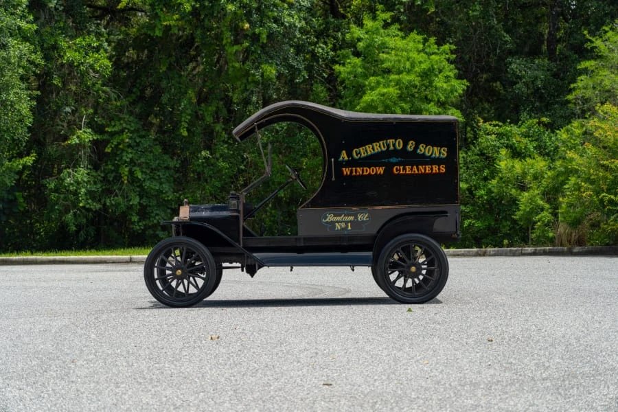 1913 Ford Model T Pickup & Model TT - Image 2 of 18