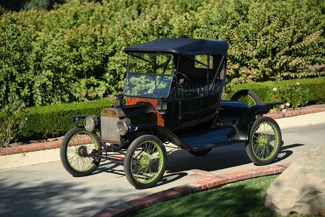1913 Ford Model T - Image 2 of 31