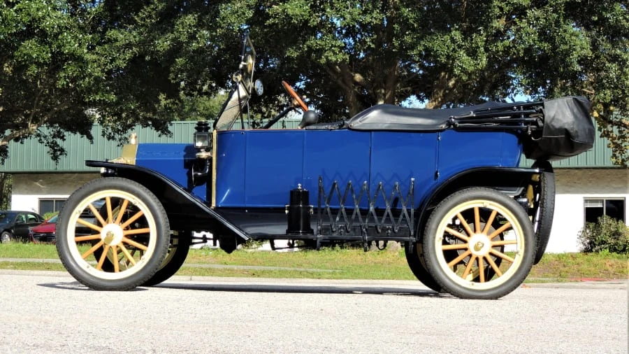 1913 Ford Model T - Image 2 of 31