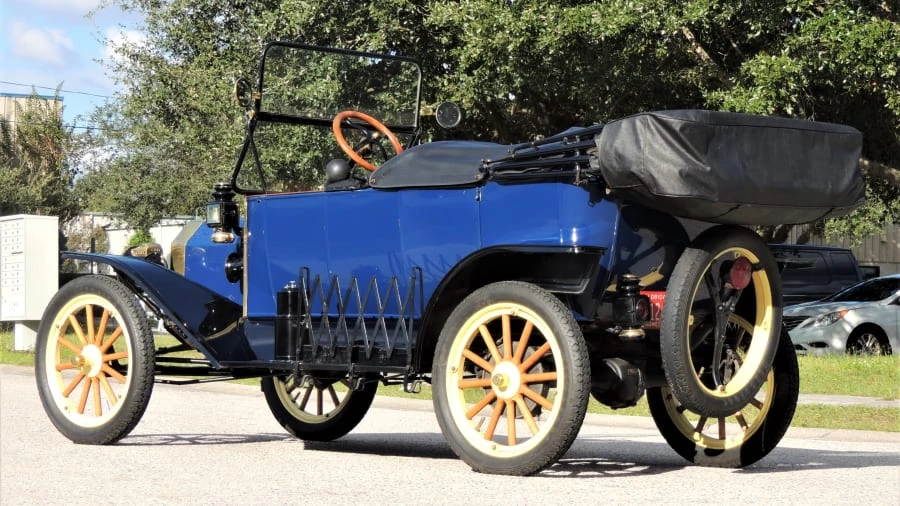 1913 Ford Model T - Image 3 of 31