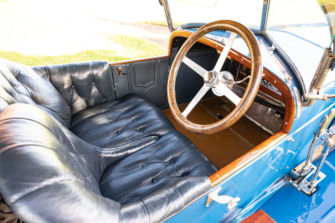 1913 Hispano-Suiza - Image 2 of 29