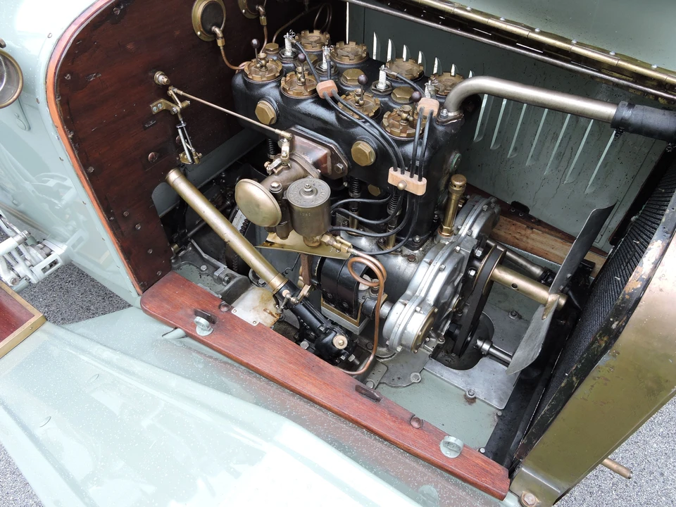 1913 Hispano-Suiza - Image 17 of 19