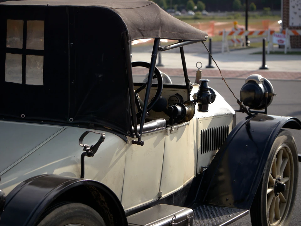 1913 Hupmobile - Image 3 of 4