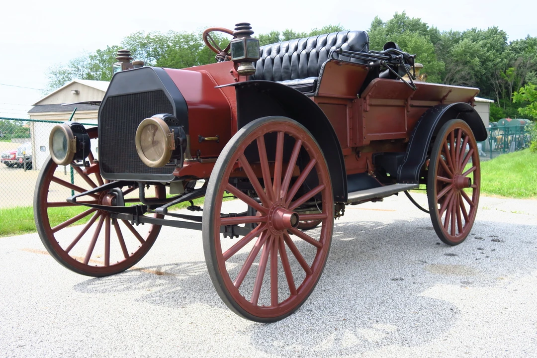 1913 International Harvester Pickup - Image 2 of 31