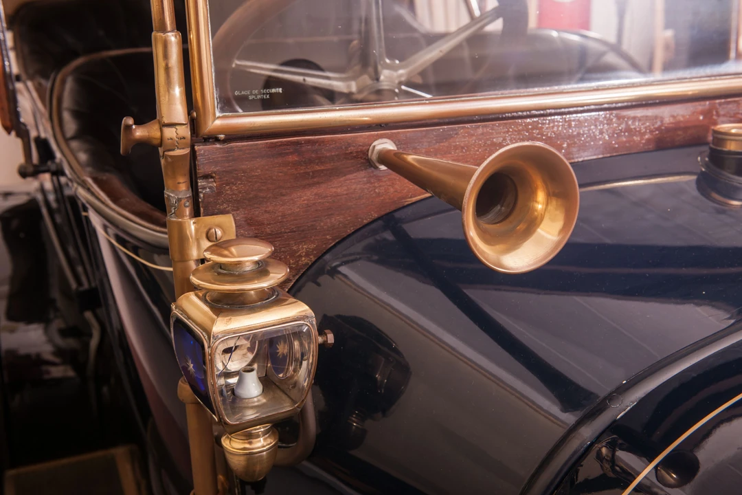 1913 Peugeot - Image 4 of 8