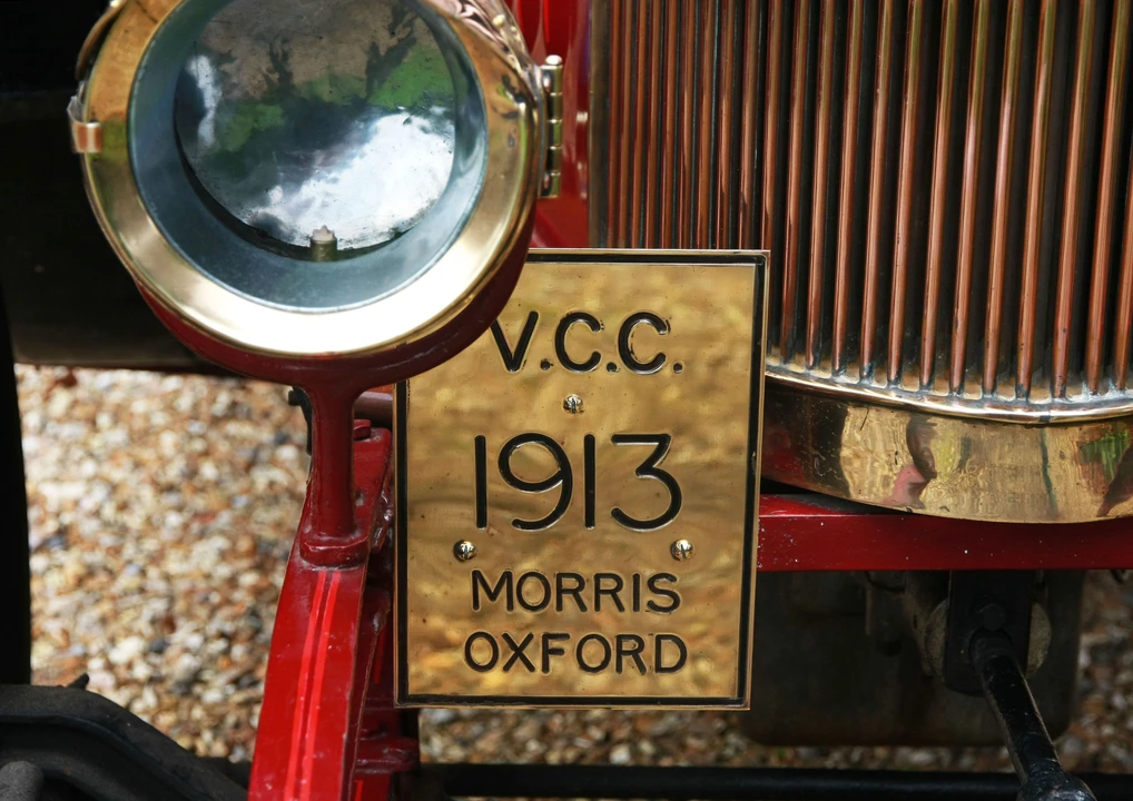 1913 Morris - Image 6 of 30