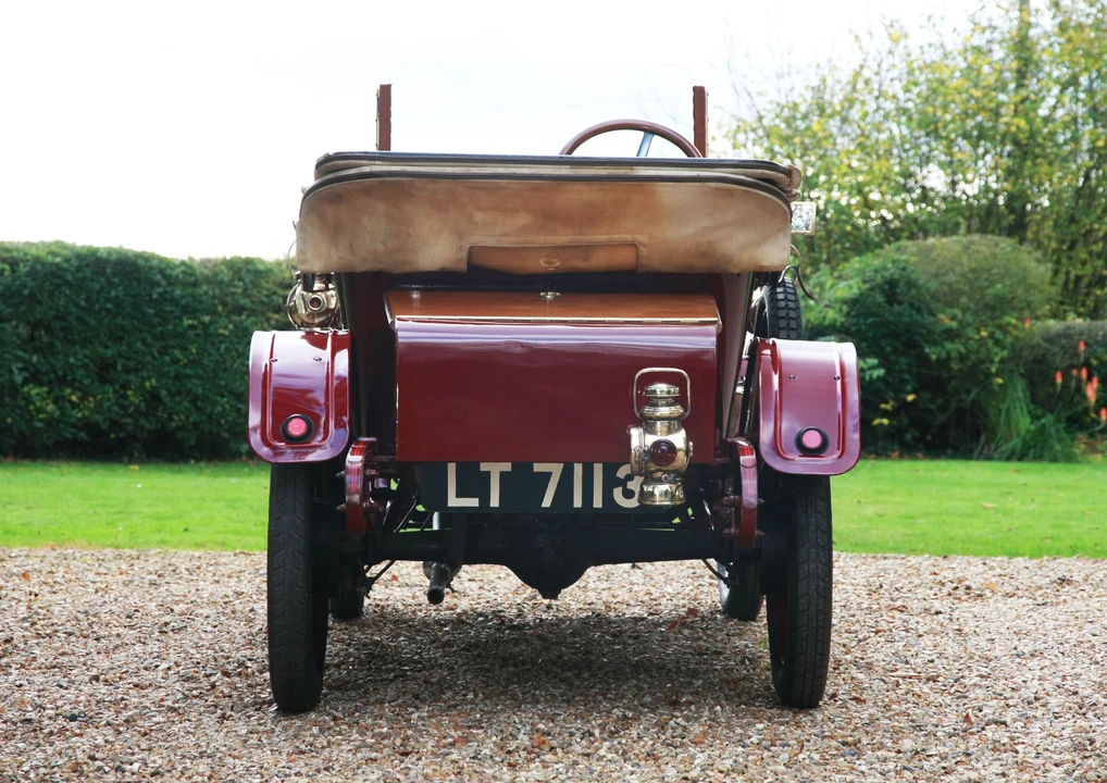 1913 Morris - Image 7 of 30