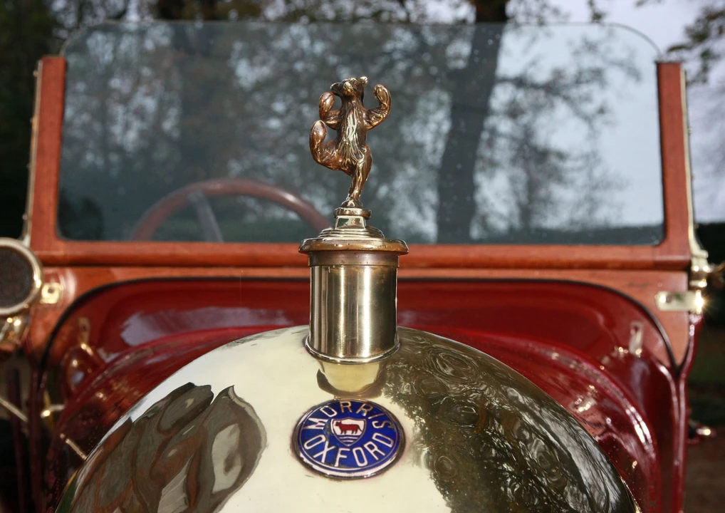 1913 Morris - Image 16 of 30