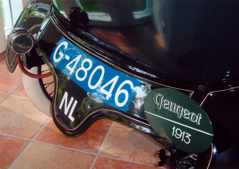 1913 Peugeot - Image 7 of 8