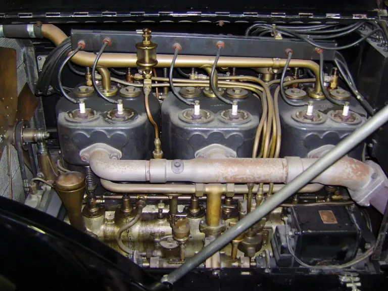 1913 Pierce-Arrow - Image 18 of 18
