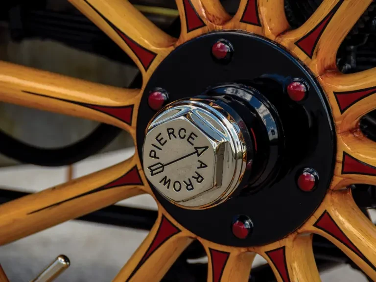 1913 Pierce-Arrow - Image 10 of 17