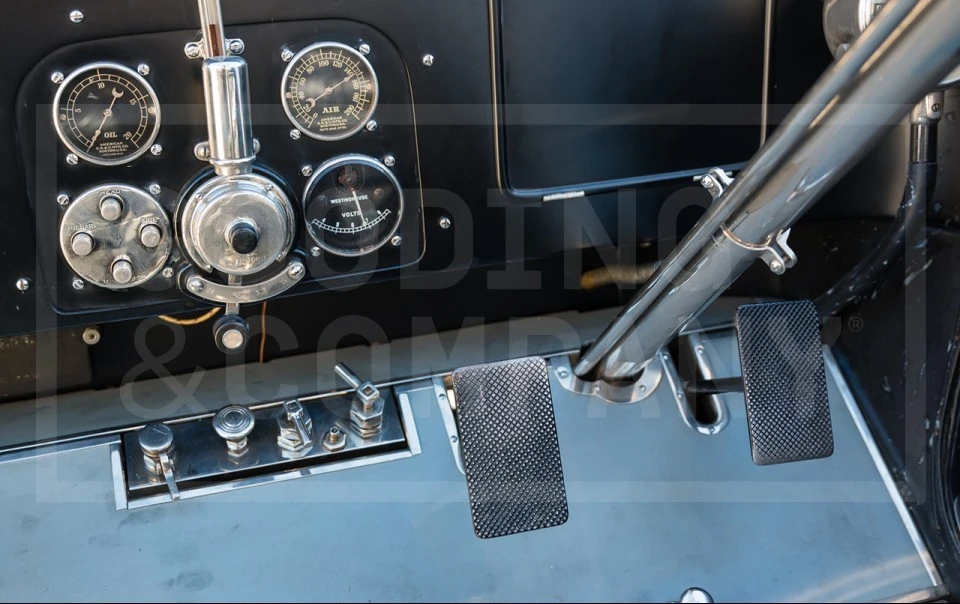 1913 Pierce-Arrow - Image 7 of 10