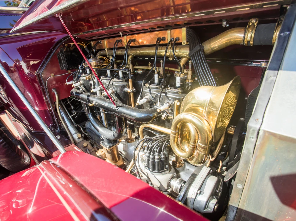 1913 Pierce-Arrow - Image 16 of 31
