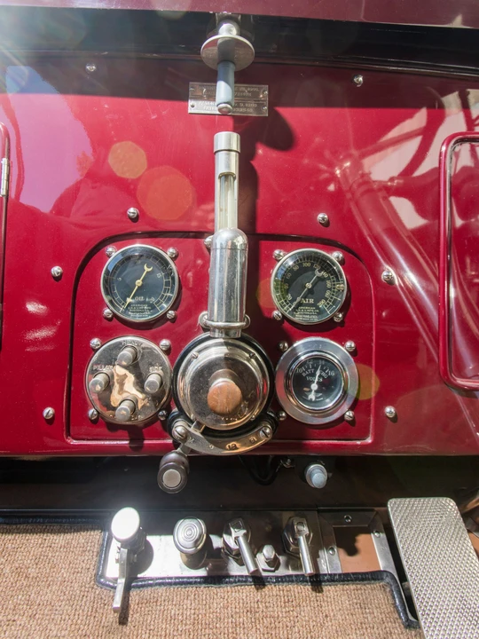 1913 Pierce-Arrow - Image 18 of 31