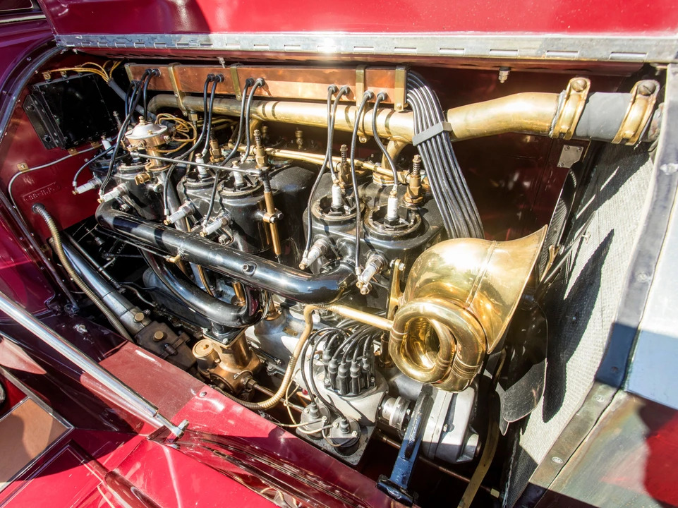 1913 Pierce-Arrow - Image 15 of 31