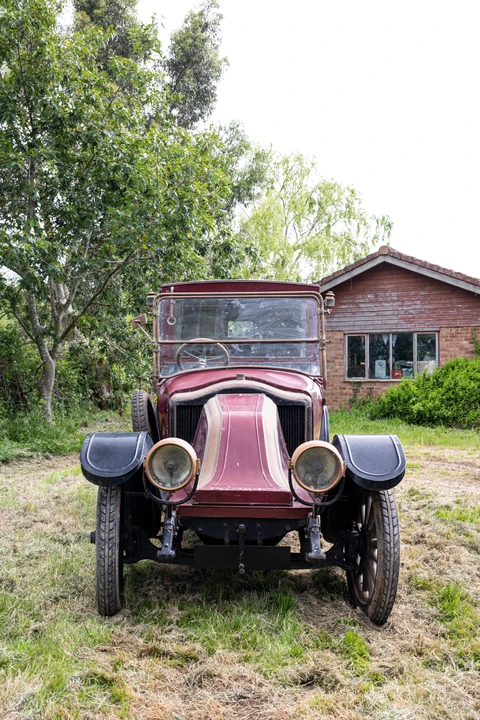 1913 Renault - Image 3 of 25