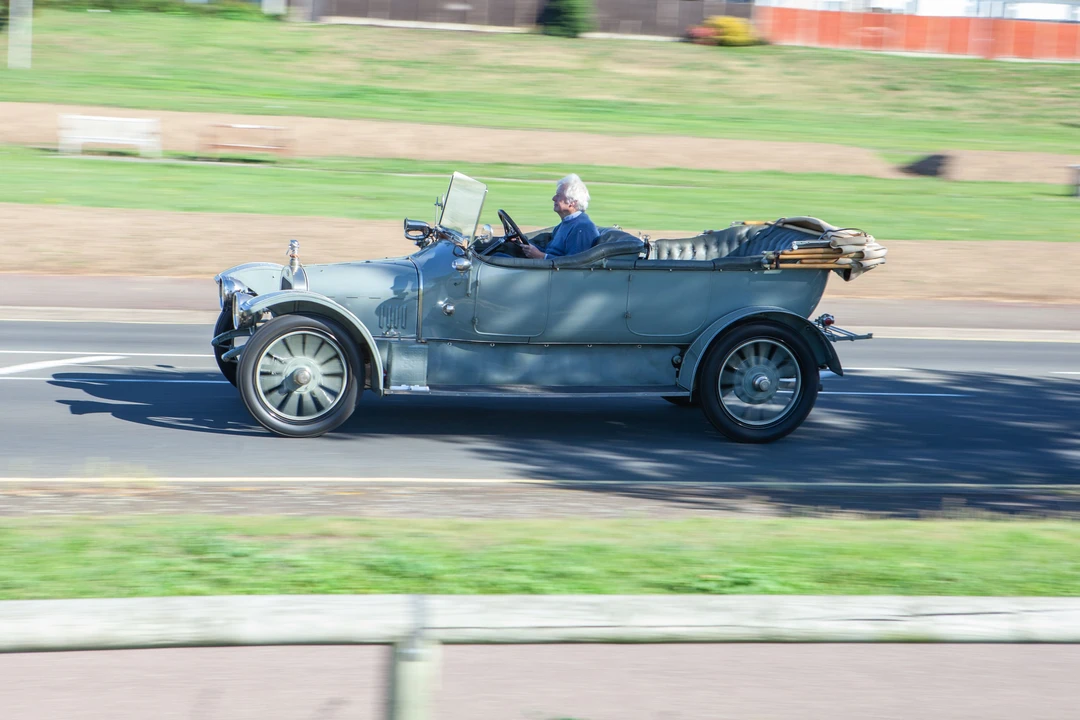 1913 Sunbeam - Image 2 of 31
