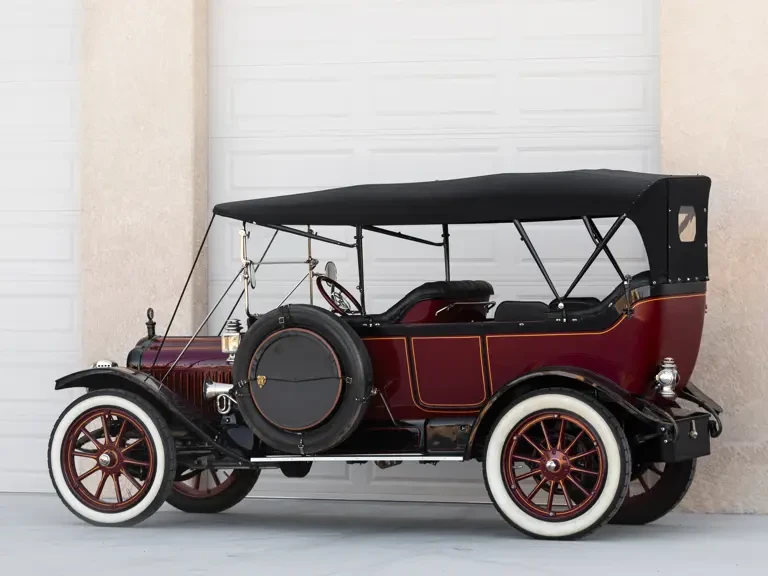 1913 White - Image 3 of 31