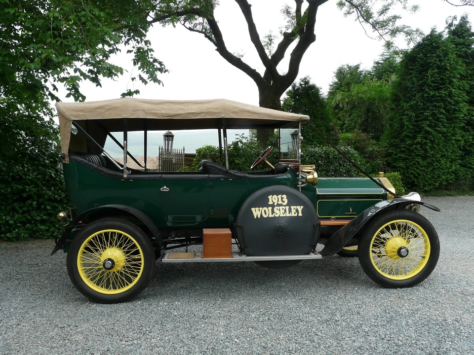 1913 Wolseley - Image 4 of 4
