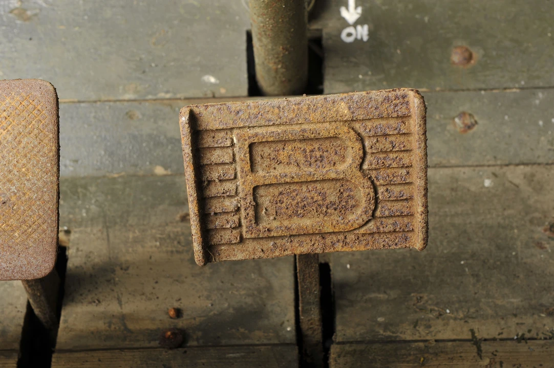 1913 Wolseley - Image 10 of 13