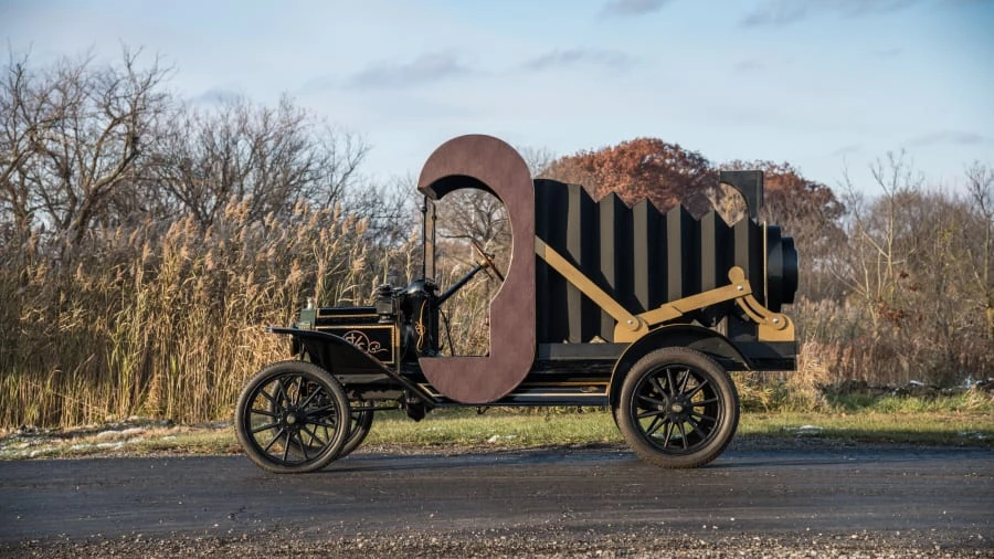1914 Ford Model T - Image 2 of 20