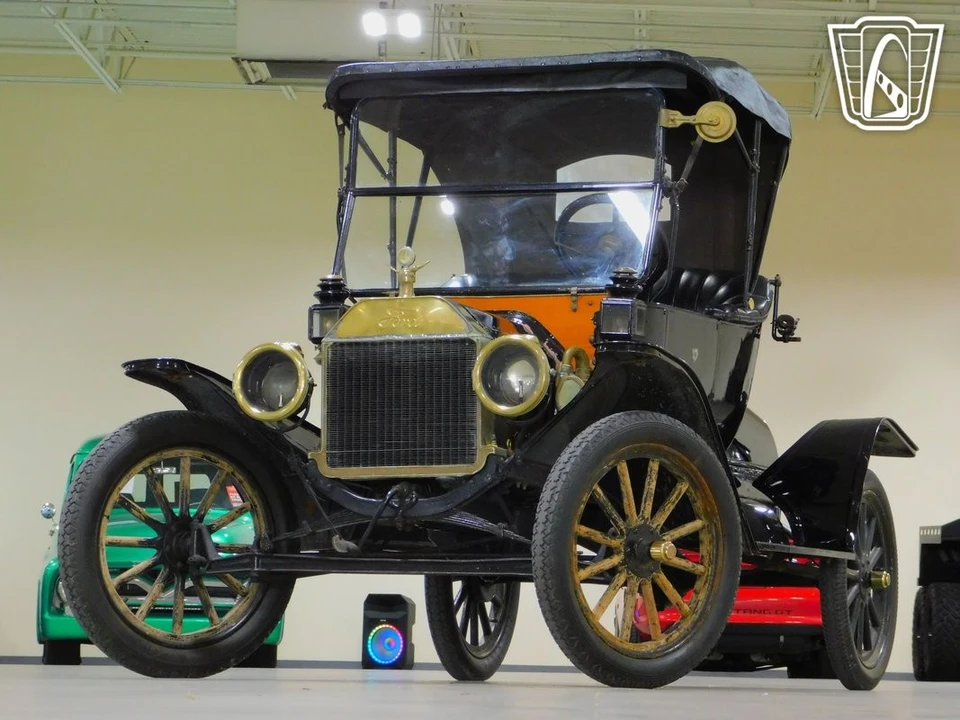 1914 Ford Model T - Image 6 of 12