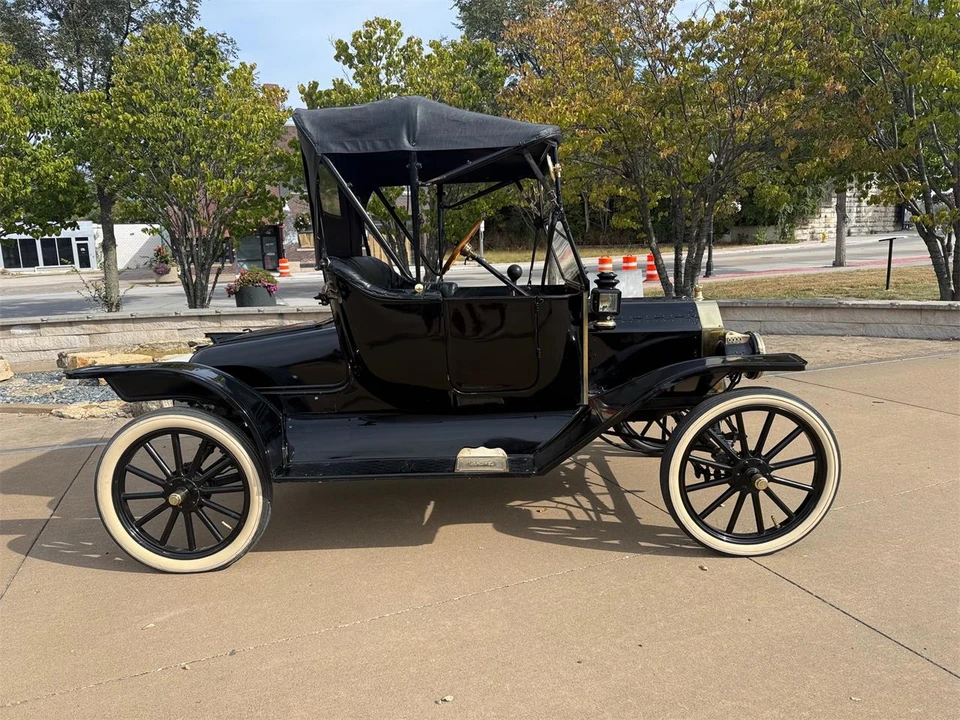 1914 Ford Model T - Image 3 of 13