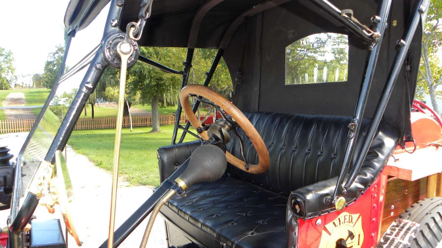 1914 Ford Model T - Image 3 of 10
