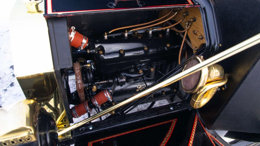 1914 Ford Model T Pickup & Model TT - Image 6 of 20