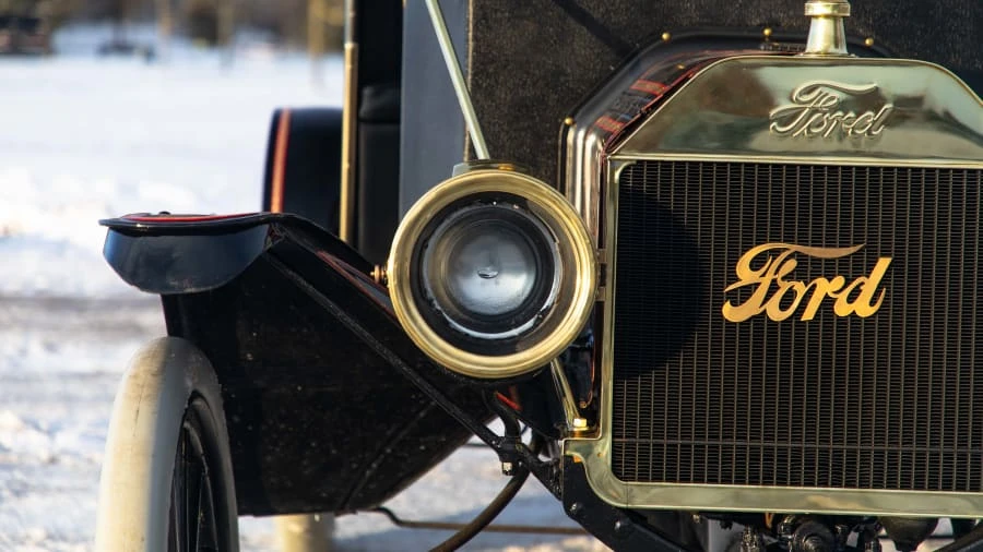 1914 Ford Model T Pickup & Model TT - Image 17 of 20