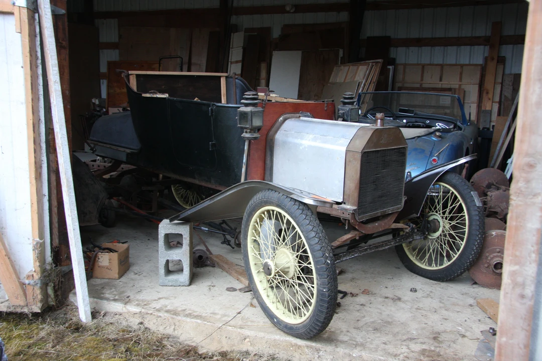 1914 Ford Model T - Image 2 of 2