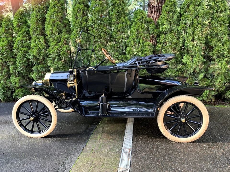 1914 Ford Model T - Image 2 of 31