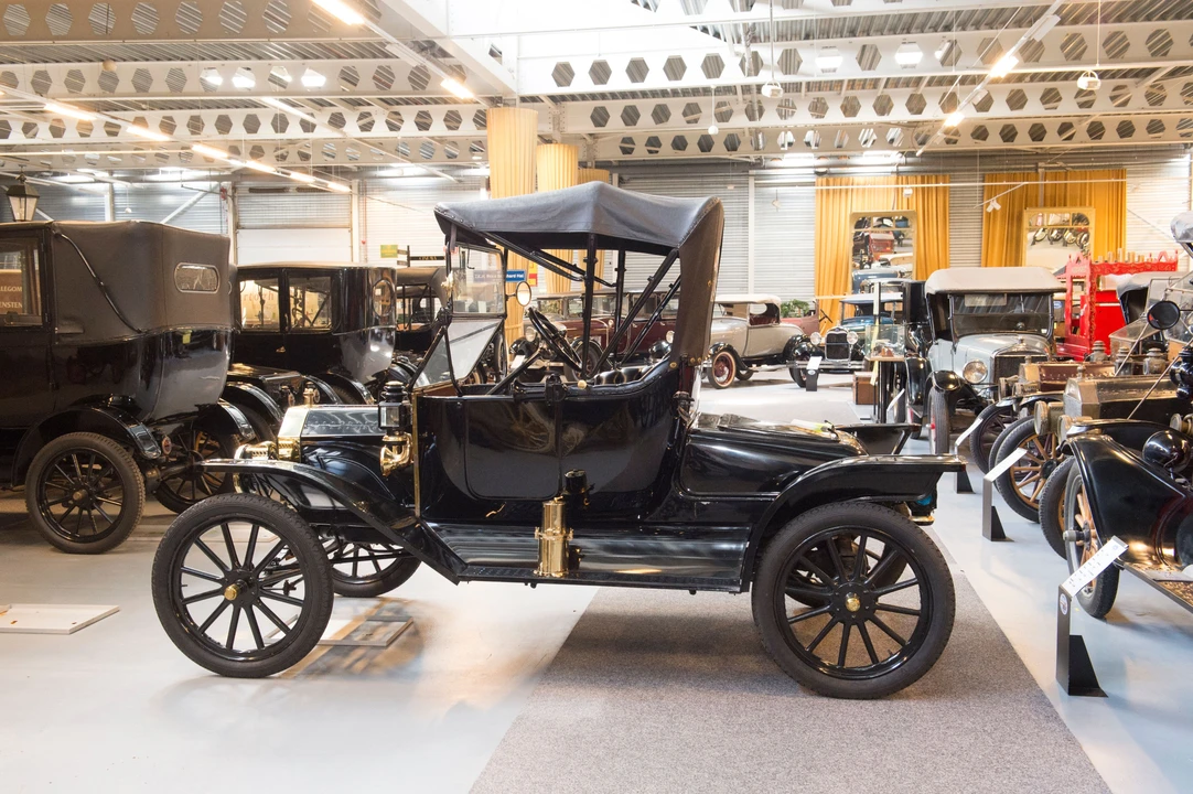 1914 Ford Model T - Image 2 of 6