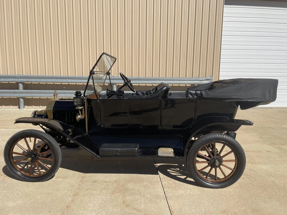 1914 Ford Model T - Image 3 of 31