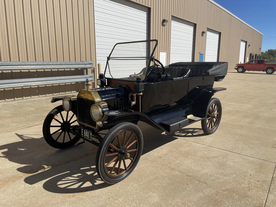 1914 Ford Model T - Image 2 of 31