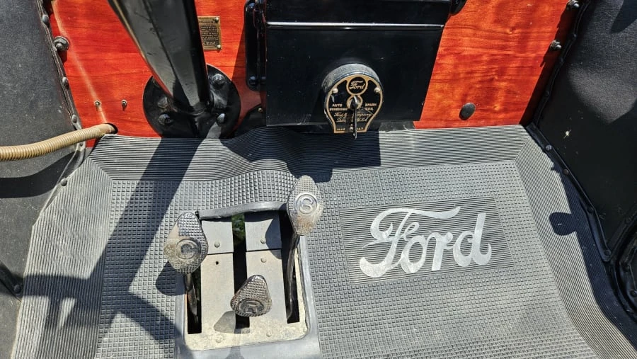 1914 Ford Model T - Image 16 of 22