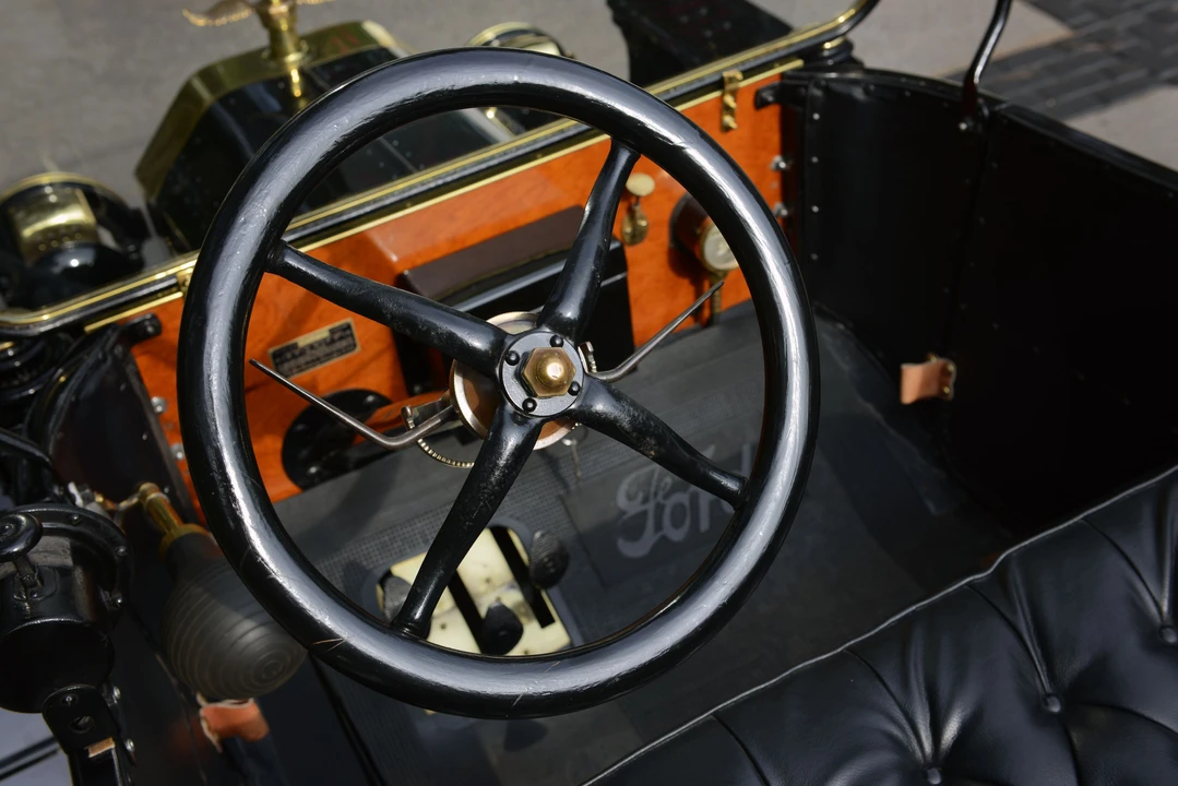 1914 Ford Model T - Image 6 of 25