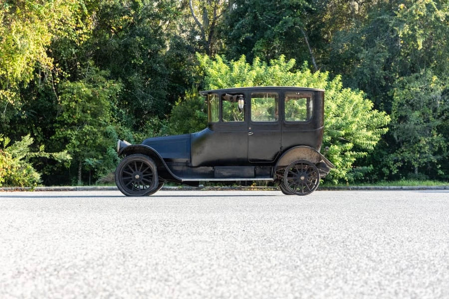 1914 Franklin - Image 2 of 31