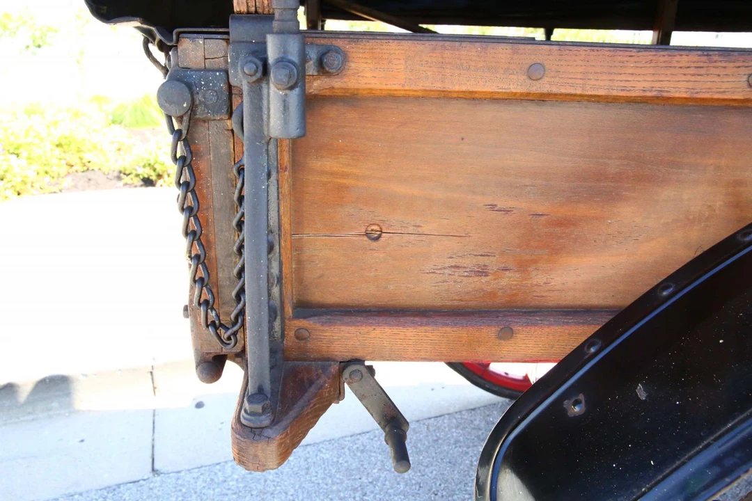1914 International Harvester Pickup - Image 10 of 31