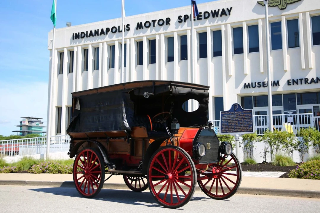 1914 International Harvester Pickup - Image 3 of 31