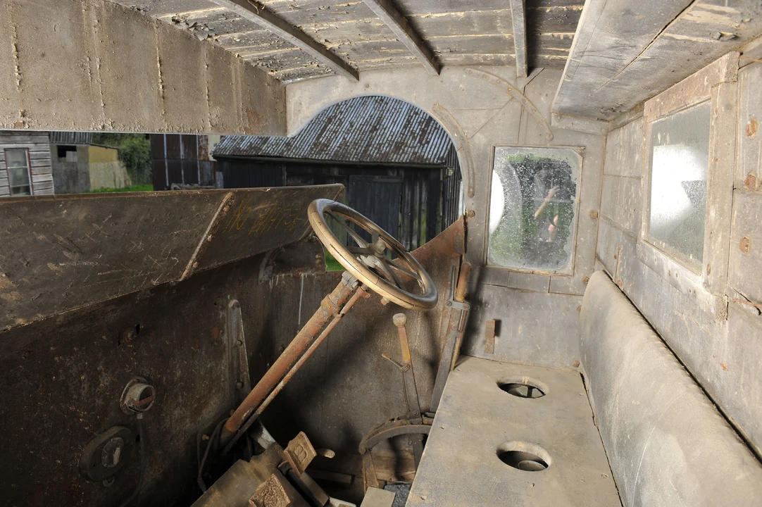 1914 Leyland - Image 2 of 10